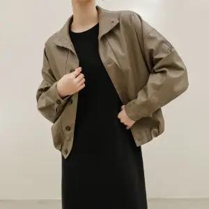 하이넥레더자켓