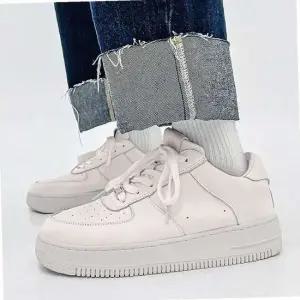 굽 베이직 남녀공용 키높이 스니커즈 운동화 화이트