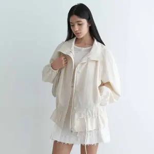 [온앤온](강남점) 스트링 하이넥 점퍼 NEW6SM224_9A [크림 얇은버전 예약/S-4월 10일, M-4월 17일 출고]