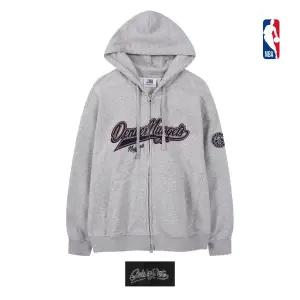 [롯데백화점]엔비에이 남녀공용레터링 맥시멀핏 간절기 후드집업 N261TJ020P