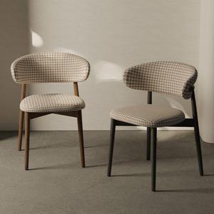 하운드체크의자 인테리어 빈티지 카페 북유럽 식탁