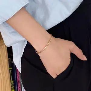 [라일리의류] Rly (silver925) furrow bracelet