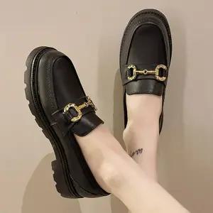 [라일리의류] Rly 여성 골드체인 통굽 로퍼 키높이 캐주얼 단화 3.5CM