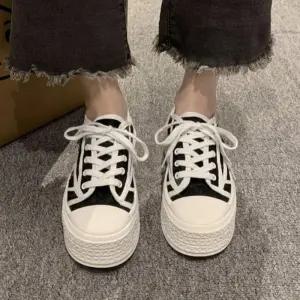 [오노마] ONM 여성 통굽 키높이 뮬스니커즈 캔버스화 슬리퍼 블로퍼