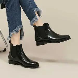 [라일리의류] Rly 여성 첼시 레인부츠 캐주얼 방수장화 장마철 패션신발