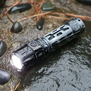 울트라코어 택티컬 랜턴 A7 / 캠핑 서바이벌 산업용 서치 전술 후레쉬 손전등