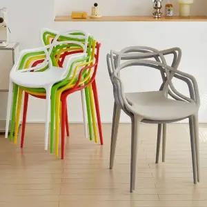 마스터체어 고스트 디자인 운전자용 카페의자 의자 다이닝