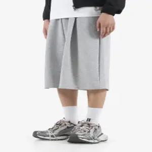 [버클다운]컴포트 원턱 롱 와이드 버뮤다 스? 팬츠 (MELANGE  GREY)