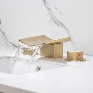 자쿠지 수전 폭포 벽부형 욕실 세면대 수도꼭지 펜션 샤워기 인테리어 야외 소형 미국식 폭포 수도꼭지 크