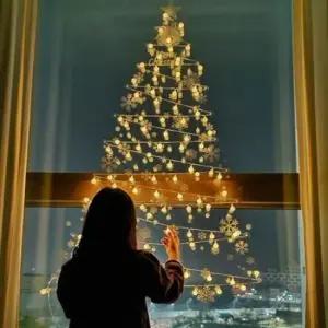 크리스마스트리 장식 크리스마스 벽트리 스티커 앵두전구 트리세트