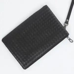 남성백 손가방 캐주얼 세련된 맨즈백 남자 소품 남성파우치 미니클러치백 남성클러치