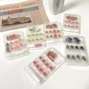 예쁜 편한 간단히 붙이는 셀프 네일아트 네일팁 네일파츠 셀프네일