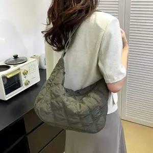 [오너클랜]WL 데일리 여성 크로스 백 여행 휴대폰 가방 카키 폰가방