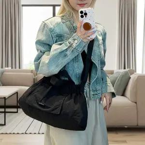 [오너클랜]WL 가벼운 여행 용 핸드폰 가방 여성 숄더 백 블랙 예쁜크로스백