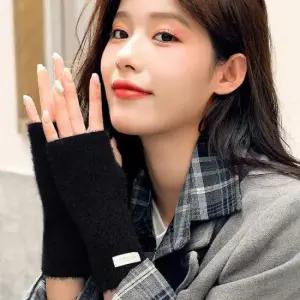 니트핸드워머 모헤어 핸드워머 골프장갑 핑거리스 장갑 스포츠워머 손토시