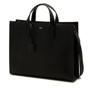 [헤지스](광주신세계)블랙 로고 참장식 가죽 서류가방 HJBA5F850BK