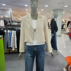 시슬리/애플아울렛/넥서스 테일러드 크롭 자켓 SAJK09411