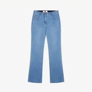 [하프클럽/]  25여름  내추럴 워싱 스판 데님 팬츠E2283BL