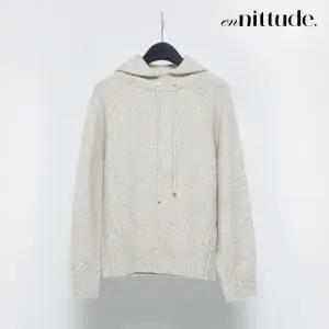 엔니튜드 25FW 실크 캐시미어 후드 니트 1종