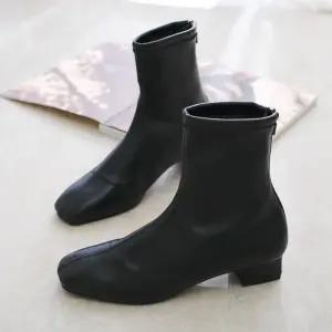 [갓슈]  뿌고아 뒷지퍼  3cm 로우힐 패션 앵클부츠