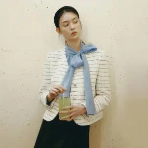 로엠 브이넥 부클 자켓 RMJKF12R12 125925