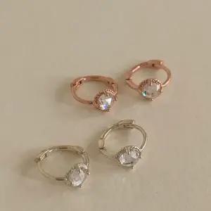 [라일리의류] Rly (925 Silver) Catcher cubic earrings E 136