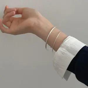 [라일리의류] Rly (925 Silver) Bangle Bracelet