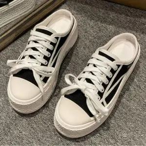 [오노마] ONM 여자 통굽 키높이 배색 스니커즈 뮬 운동화