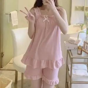 [오노마] ONM 페미닌 프릴 리본 나시 파자마 상하의 셋업