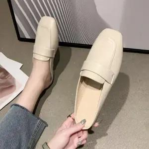 [오노마] ONM 여성 3컬러 로우굽 발 편한 뮬 베이직 블로퍼 슬리퍼