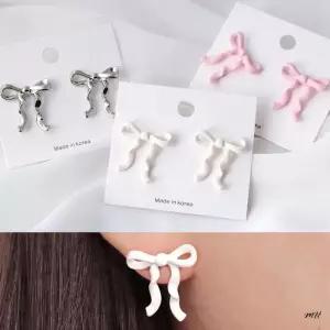 [라일리의류] Rly 샤를리본 러블리 리본 패션 티탄침 귀걸이