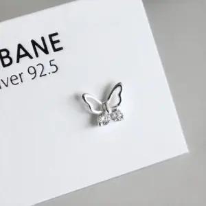 [라일리의류] Rly (Silver925) Cubic butterfly earring