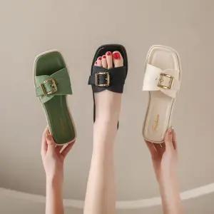 [라일리의류] Rly 여성 빅버클 포인트 여름 뮬 샌들 플랫 굽없는 슬리퍼