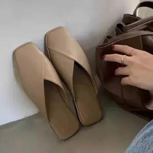 [라일리의류] Rly 여자 가을 출근 룩 주말 외출 편한 블로퍼 뮬 코디