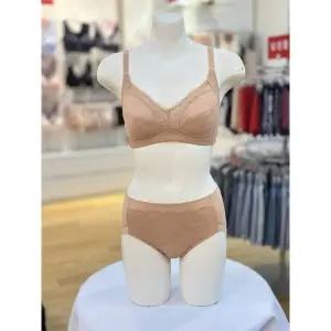 트라이엄프 부직포 노와이어브라 팬티세트 TEWBRRR 78BE 445016 883022