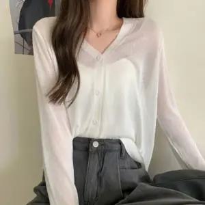 바캉스룩 여름 브이넥 시원한 니트 가디건 긴팔 아우터 베이직