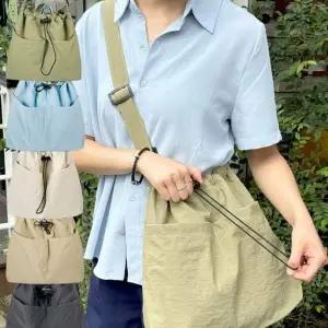 [에이치플러스몰]WL 데일리 캐주얼 가벼운 사각 빅 주머니 크로스백 어깨끈 길이