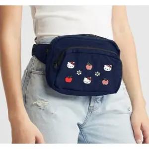 [바쿠]바쿠 키티 산리오 콜라보 웨이스트백 힙색 슬링백