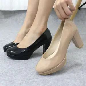 여성킬힐 여자 에나멜 하이힐 둥근코 가보시굽 펌프스힐 8cm