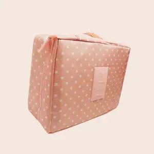 여행용 세면 화장품 도트 파우치