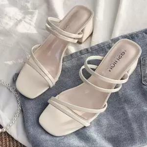 [오노마] ONM 여성 3컬러 스퀘어 적당 통굽 스트랩 샌들 슬리퍼