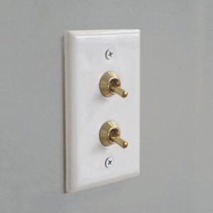 레트로 빈티지 화이트 간단한 호텔 도자기 세라믹 라이트 로커 황동 레버 패널 토글 벽 조명 스위치 1-4