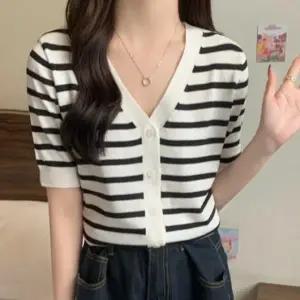 브이넥 볼레로 슬림핏 여름 가디건 숏 니트 스트라이프 레이어드 원픽