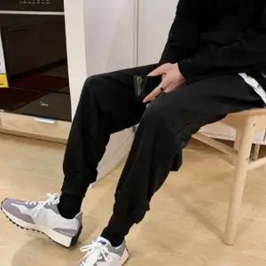 [하프클럽/]남자 조거 시보리 블랙 팬츠 데일리룩 홈웨어 워크샵