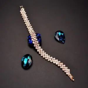 [하프클럽/]웨이비 큐빅라인 팔찌 여성 화려한 예쁜 웨이비팔찌