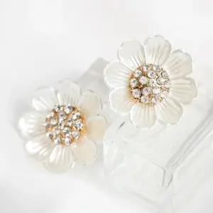 폭스타일)리네 플라워 귀걸이 플라워귀걸이 진주귀걸이 진주플라워귀걸이 진주플라워