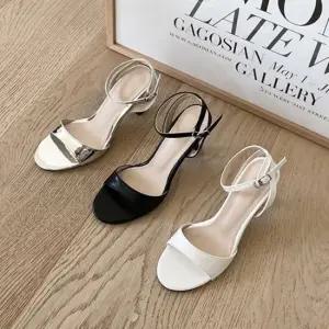 발목 스트랩 스트랩샌들 하이힐 라운드코 오피스룩 여성샌들 스트랩샌들 통굽샌들