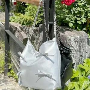 BR026 리본 포인트 여자 체인 숄더백 캐주얼백 조리백