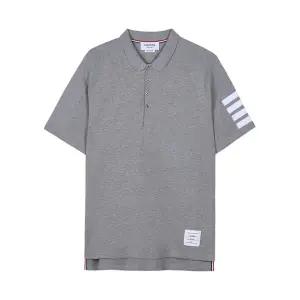 [톰브라운] SS26 남성 4바 폴로 티셔츠 MJP192A 07323 055