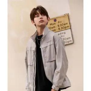 디스커버리 키즈 하이넥 오버핏 우븐 자켓 LSILVER 460963